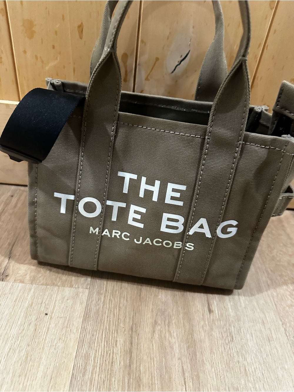 Marc Jacobs Small Canvas Tote in Olive